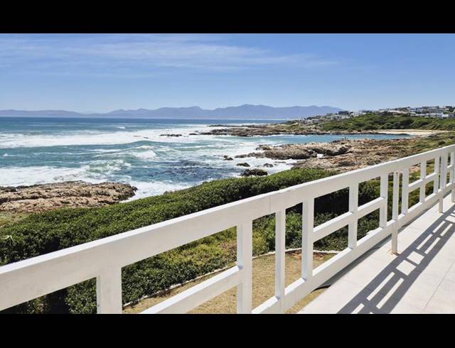 7 BEDROOM HOUSE FOR SALE IN DE KELDERS